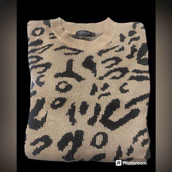 Women’s La Mode size‎ medium leopard sweater 3/4 sleeve - Picture 1 of 6